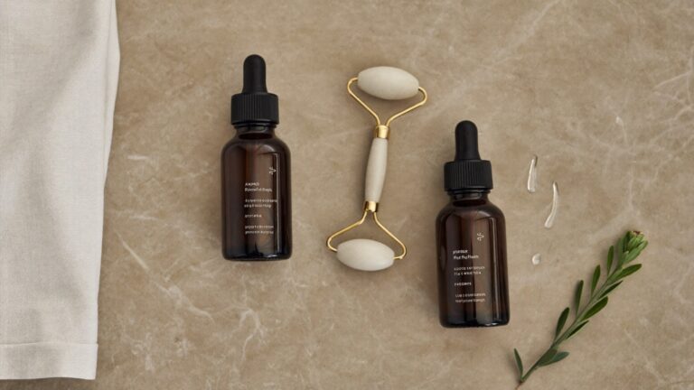 Facial Care Routine: Microneedling, OxyGeneo, and the Professional Treatments That Transform Your Skin - Institut V Esthétique Montréal