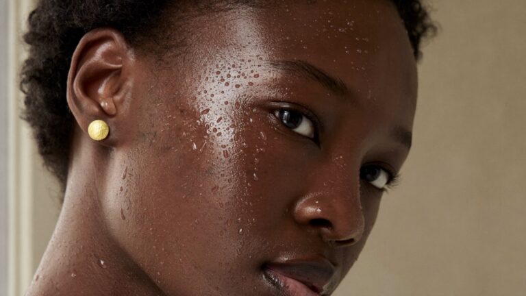 Qu'est-ce que le HydraFacial? Guide Complet pour Montréal - Institut V Esthétique Montréal