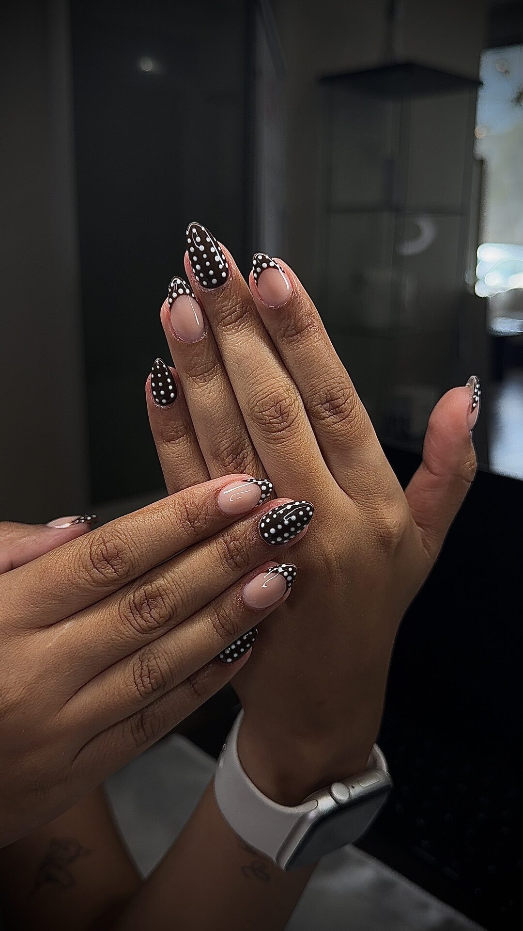 Pose d'ongles Institut V Montréal